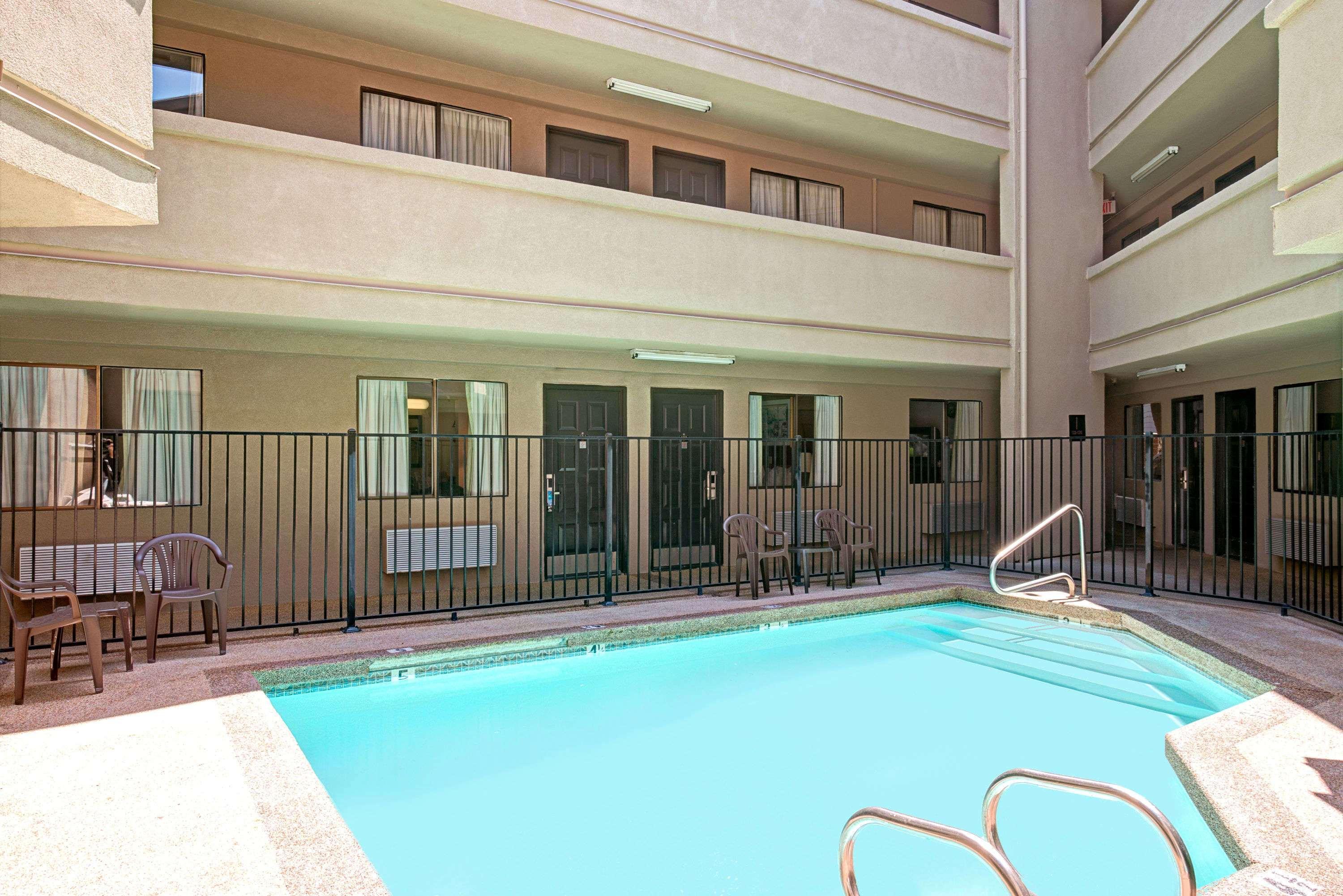 Travelodge Sacramento/Rancho Cordova Exterior photo