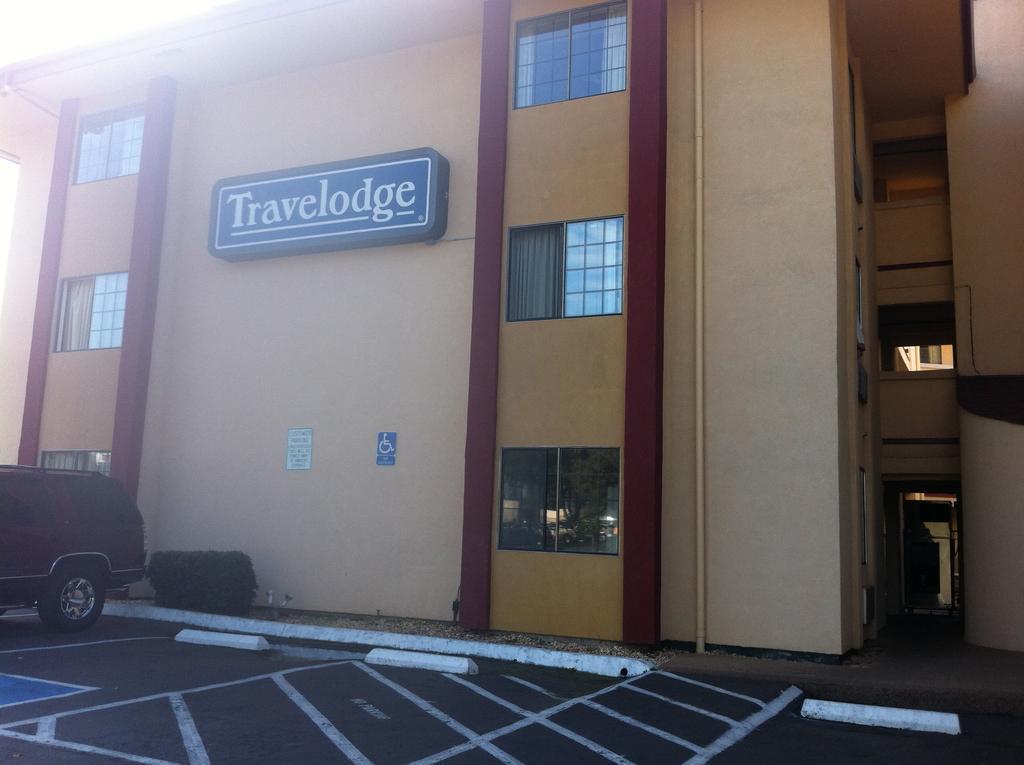 Travelodge Sacramento/Rancho Cordova Exterior photo