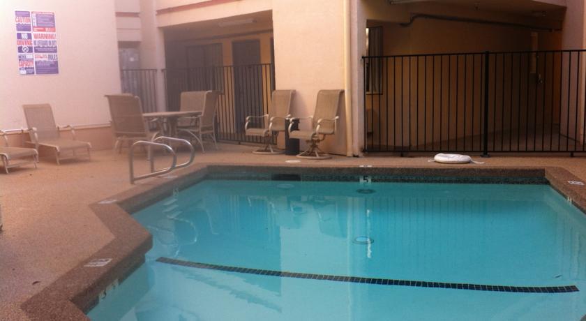 Travelodge Sacramento/Rancho Cordova Exterior photo